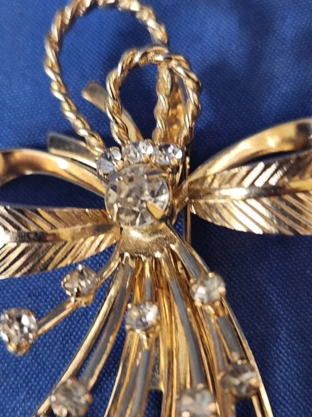 Vtg 1960's Sarah Coventry Signed Bow Brooch Pin Vogue Rhinestone Gold Tone MCM - Picture 11 of 14